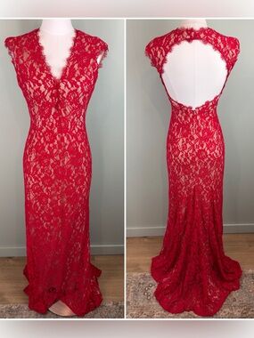 Aidan Mattox Red Lace Open-Back Evening Gown Black tie size 4 Wedding
